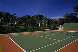 The Quebrada Estate tennis court