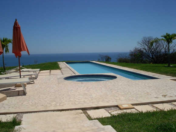 Villa Sollevante swimming pool