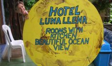 Luna Llena Hotel